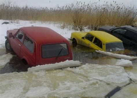 Redneck Ice Fishing Gallery Ebaums World