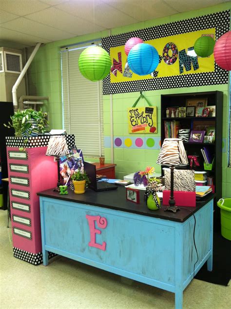 Cute Teacher Desk Decorations Bmp O