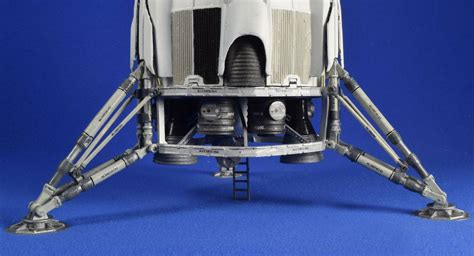 Fantastic Plastic Mars Ascent Vehicle Preview Brückenkopf