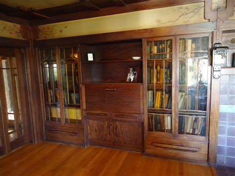 Built In Bookcases At The Thorsen House Built In 1908 Architects