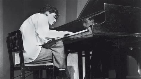 Glenn Gould El Pianista Más Genial Y Extravagante Del Siglo Xx