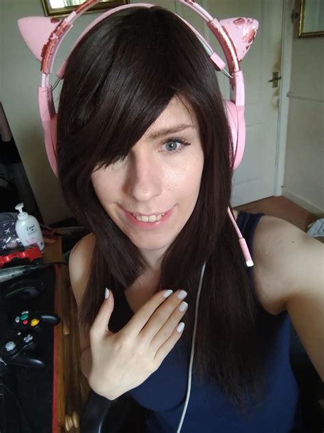 How Do I Look Do I Pass Any Tips Welcome Mtf Trans Girl Nearly 3