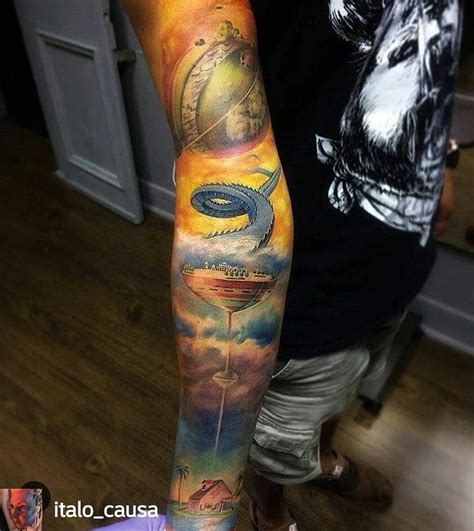 The biggest gallery of dragon ball z tattoos and sleeves, with a great character selection from goku to shenron and even the dragon balls themselves. Pin by ilia avidon on Anime tattoos | Dragon ball tattoo ...