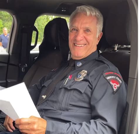 retiring officer caught off guard when daughter s voice comes on radio during his final sign off
