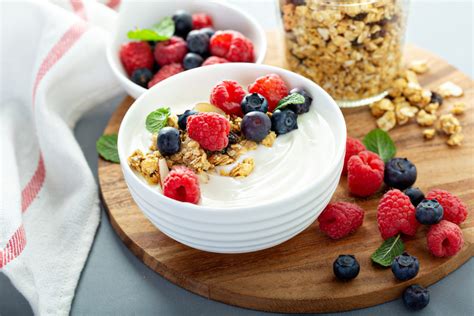 Watch Yogurt Fruit Granola Elite Personal Fitness