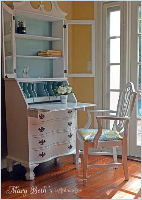 They are attractive, they have an air of vintage appeal rustic white secretary desk with hutch #farmhouse #vintagesecretarydesk ★ modern, antique, and vintage secretary desk design ideas to fit in the living. Mary Beth's Place: A Fresh New Look for a Secretary Desk