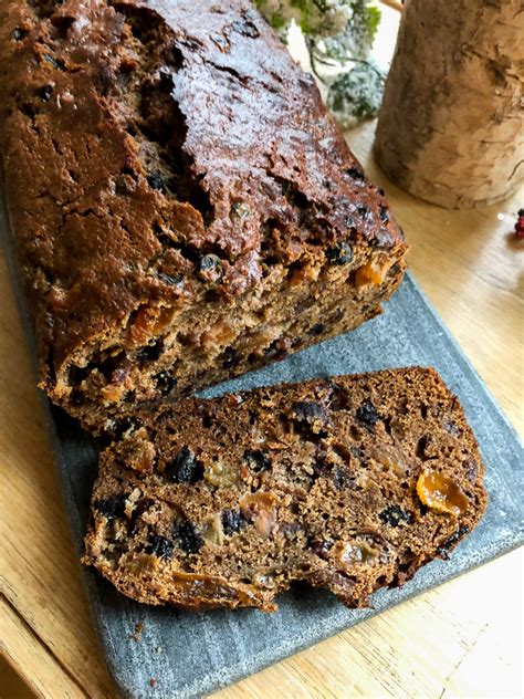 Add the trimmings to the skillet and brown alongside the roast. Alton Brown Fruitcake Recipe : Black Fruitcake David Lebovitz / 1000 images about fruitcake on ...