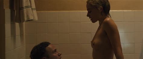 Margot Robbie In Dreamland Topless Tits Nipples Nude Boobs My Xxx Hot Girl