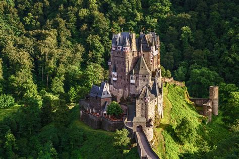 These 10 Photos Prove Germany Is Home To The Most Beautiful Fairy Tale