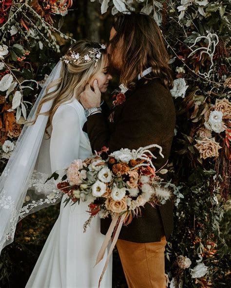 Savvy Brides On Instagram “congratulations To Designer Elizabethdye