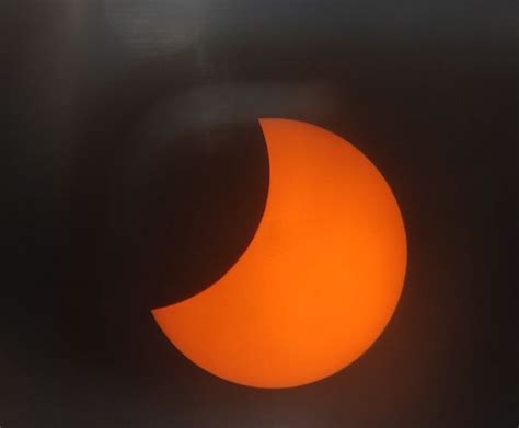 El Eclipse Solar Parcial Pudo Ser Visto Solo Desde Algunas Partes En