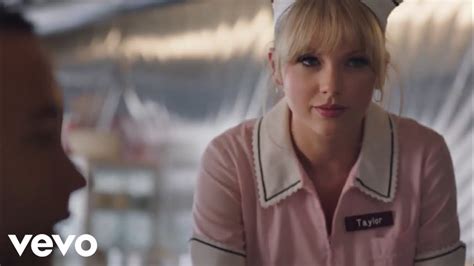 Taylor Swift Savor Card Capital One Commercial Youtube