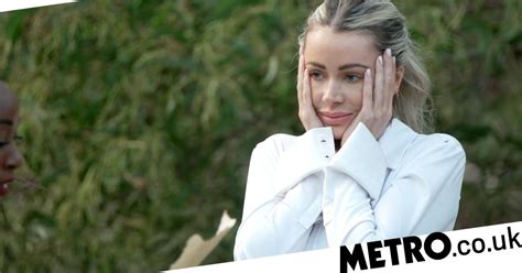 Olivia Attwood Loses £1k Camera After Delivery Driver Robbery Metro News