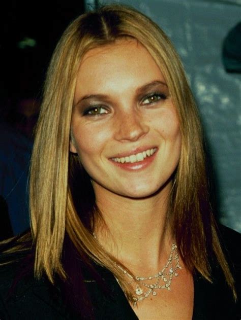 Pin On Kate Moss Best Beauty Moments