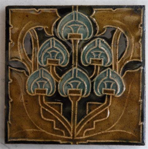 Super And Quite Rare Arts And Craftsart Nouveau Design Tile Ref 1803