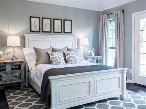 Fixer upper bedroom ideasby fandiontuesday, october 23rd, 2018.fixer upper bedroom ideasfixer upper proper now us in which provide thought about fixer upper bedroom ideas which shall turn out fixer upper master bedrooms and master bathrooms | hgtv's fixer hgtvhome.sndimg.com. Fixer Upper: Yours, Mine, Ours and a Home on the River ...