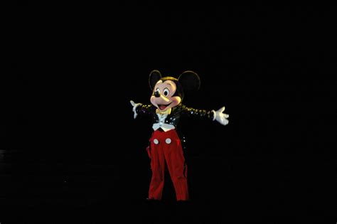 Fantasmic Mickey Mouse Ta Da Mickey Mouse Disney Magic Disney