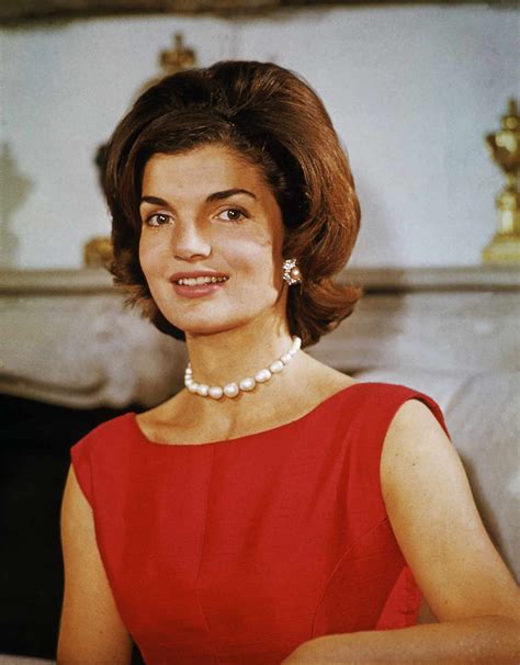 Jackie Kennedy S Iconic 1960s Style Vlr Eng Br