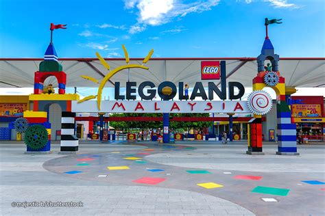 The town encompassing areas of commercial centers, retail malls, residential. LEGOLAND® Malaysia Resort - Theme park for both kids and ...