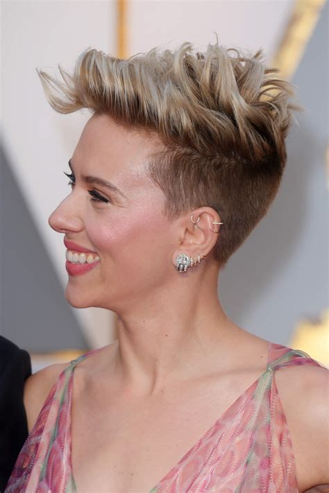 Scarlett Johansson Short Hairstyles Inspirational Lovely Scarlett