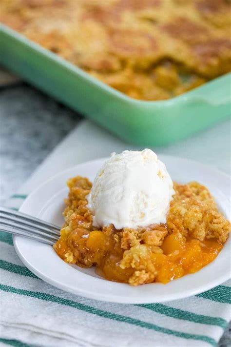 This Peach Dump Cake Recipe Is A Quick And Easy Dessert That Only