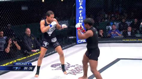 Transgender Mma Fighter Fallon Fox Beats Opponent In 39 Secondsr Youtube