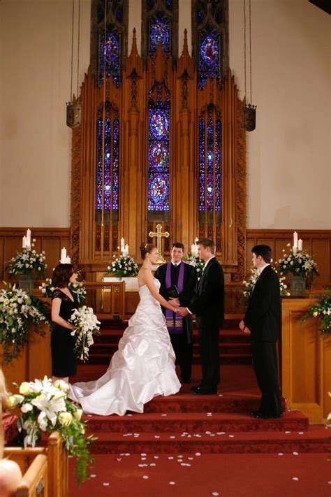 Lucas And Lindseys Wedding One Tree Hill Wedding Pictures Popsugar
