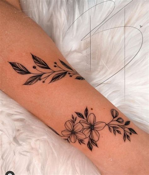 Pin De Everything Em Small Tattoo Tatuagem Detalhada Tatuagem Mulher