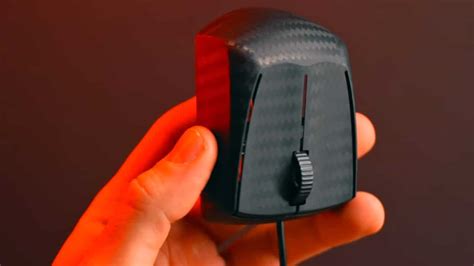 Zaunkoenig M2k Worlds Lightest Gaming Mouse Weighs Only 23 Grams With