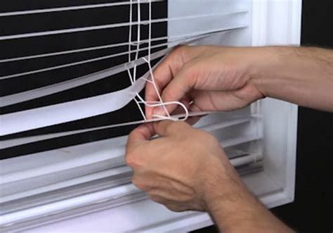 How To Replace A Broken Slat On A Mini Blind Fix My Blinds