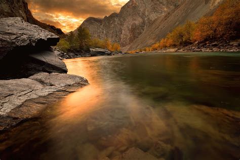 Altai Autumn River Wallpapers Hd Desktop And Mobile Backgrounds