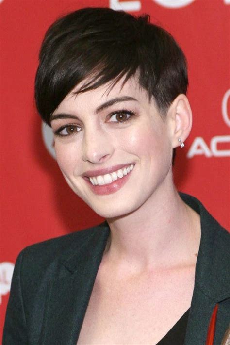 Anne Hathaway Pixie Hairstyle Song One Premiere