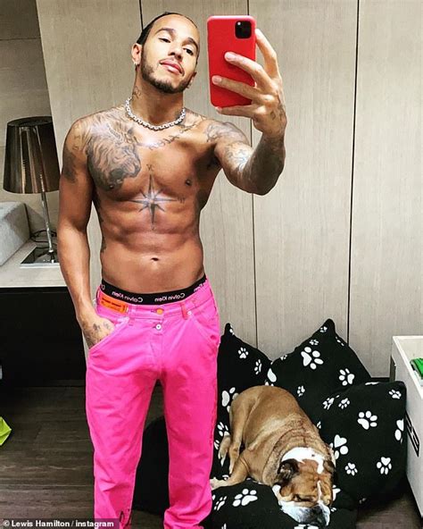 Lewis Hamilton Shows Off His Ripped Physique As He Wears Pink Trousers Hot Lifestyle News
