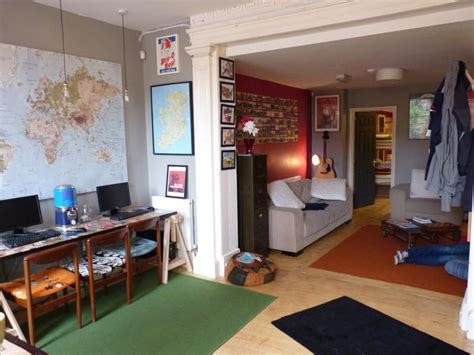 vagabonds in belfast northern ireland find cheap hostels and rooms at