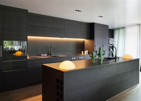 Neutrals are timeless, that's why many people choose them for decor and design. Modern Kitchen Cabinets Design - Blue House