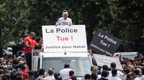 Mort De Nahel Le Policier Mis En Examen Pour Homicide Volontaire Et