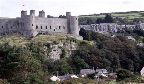 Look 23 Stunning North Wales Castles And Ruins To Visit Across The