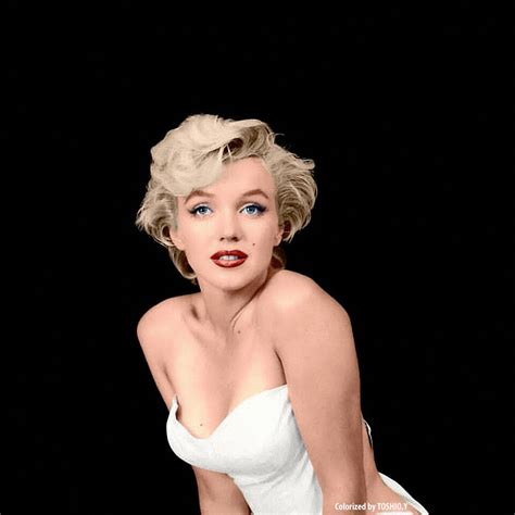 Marilyn Monroe Photographed By Milton H Greene Cute Pixie