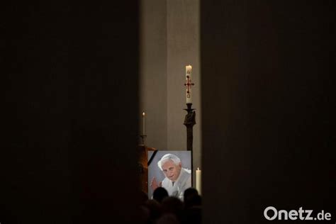 trauer nach tod von papst benedikt auch kritische stimmen onetz