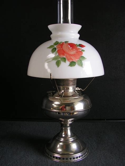 Bradley and Hubbard Table Lamp - Oil Lamp Antiques