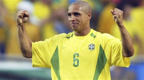 Roberto Carlos Brazil 200211eiyfgrolvrs15x91ru6x8xvd Onefootball Español