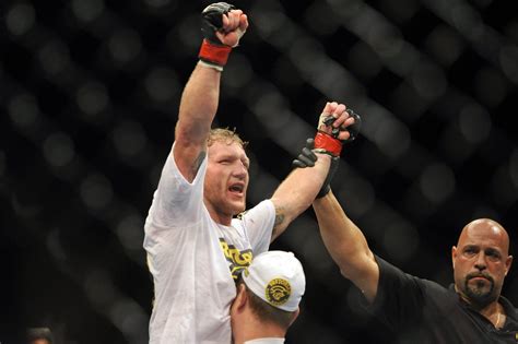 UFC on FX 4 results: Gray Maynard vs Clay Guida fight photos gallery width=