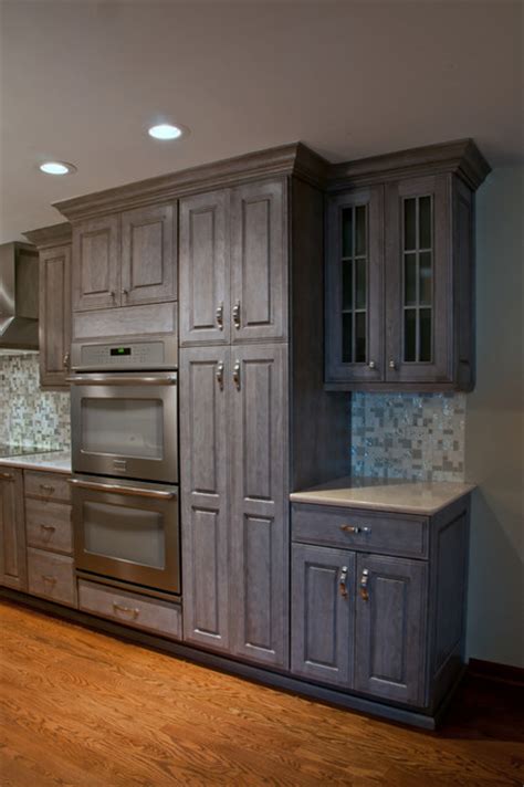Walnut Kitchen Cabinets With Grey Walls Cursodeingles Elena