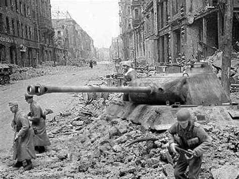 As 10 Maiores Batalhas Da Segunda Guerra Mundial História Antiga