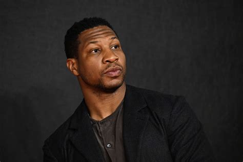 Jonathan Majors Sends Bold Message While Leaving Court After Allegedly