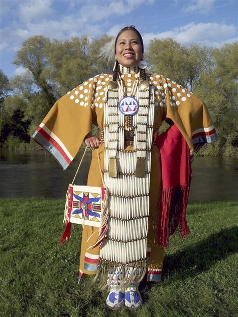 Traditional Native American Clothing Kiowa Tribe Indios Kiowas Navajo