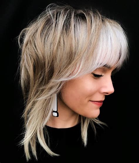 10 trendy everyday hairstyles for medium length hair in amazing colors pop haircuts schöne