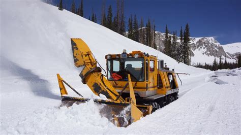 Wydot Crews Work On Removing Snow On Wyo 130 Snowy Range Road Crews