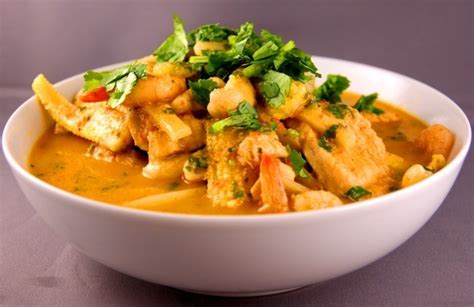 4 oeufs, 3 grosses tomates, 1 poivron, 2 grosses patates, 1 grand oignon, persil, l'ail en poudre, poivre, paprika, 2 c.à.soupe d'huile de. Vous avez besoin d'une Idee repas soir ? Voilà 6 ...