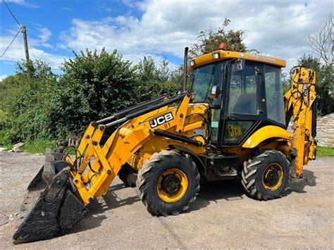 2011 Jcb 2cx Streetmaster For Sale In Chilthorne Domer England